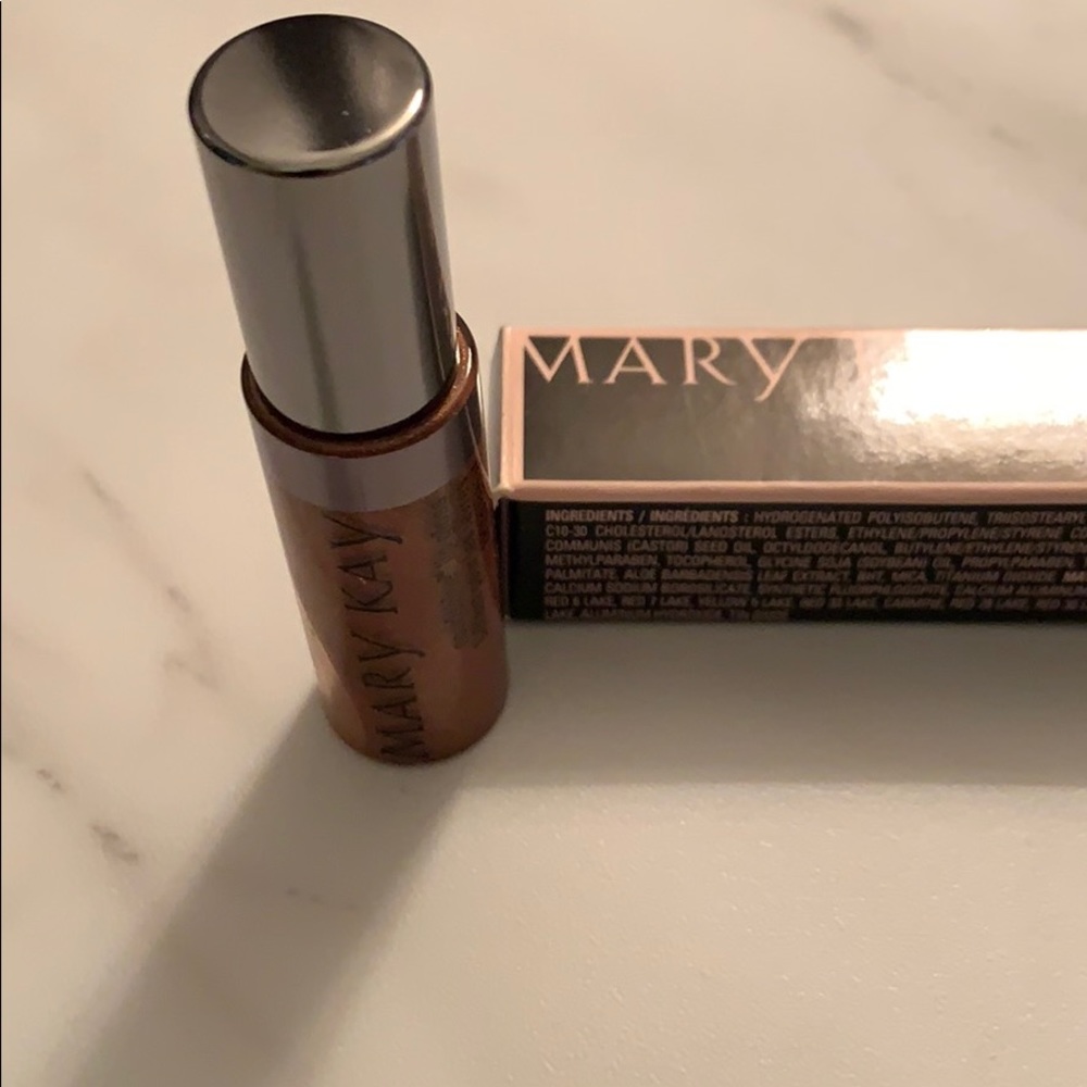 Lipstick/lipgloss